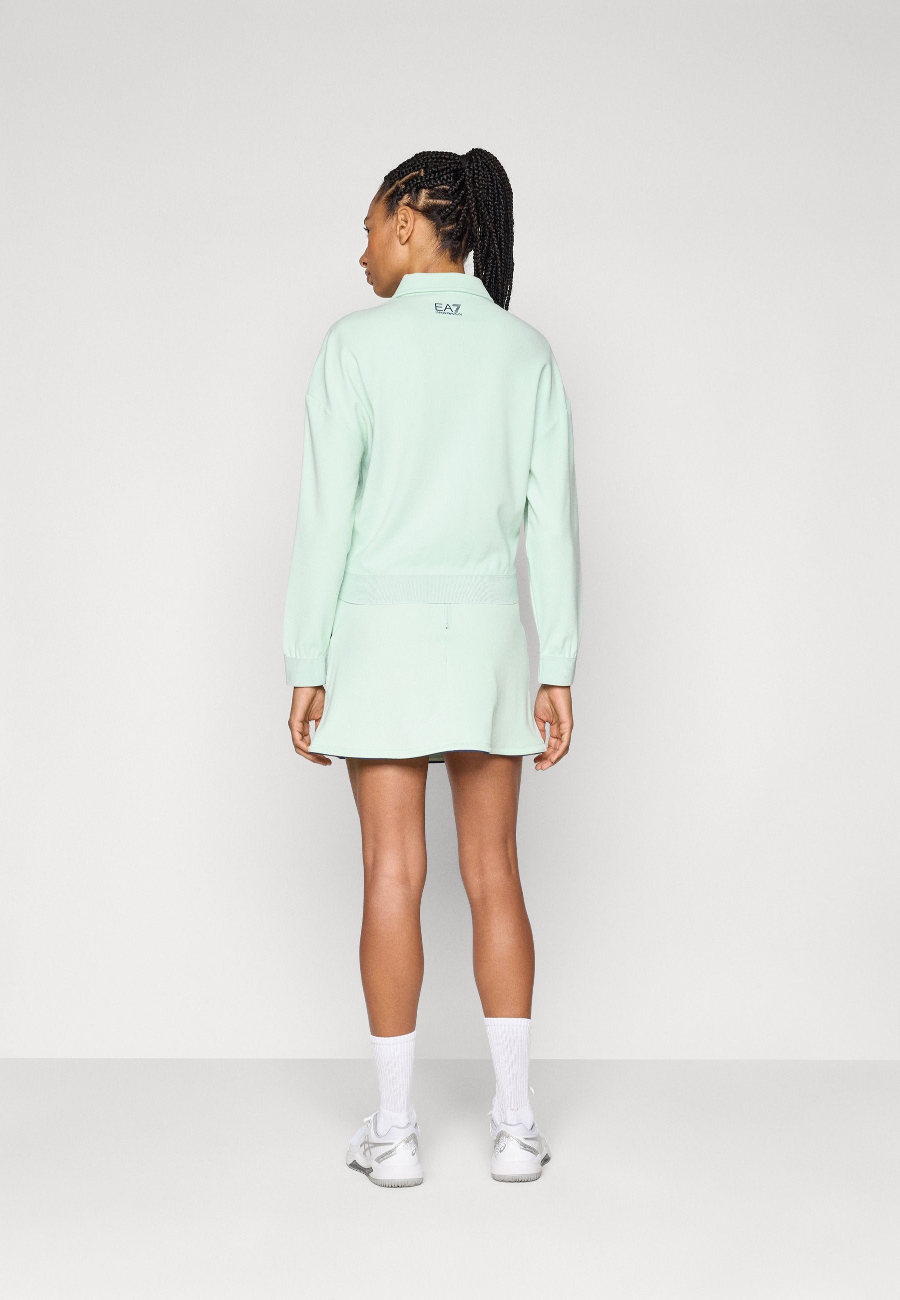 TRAIN TENNIS CLUB SKIRT Media 4