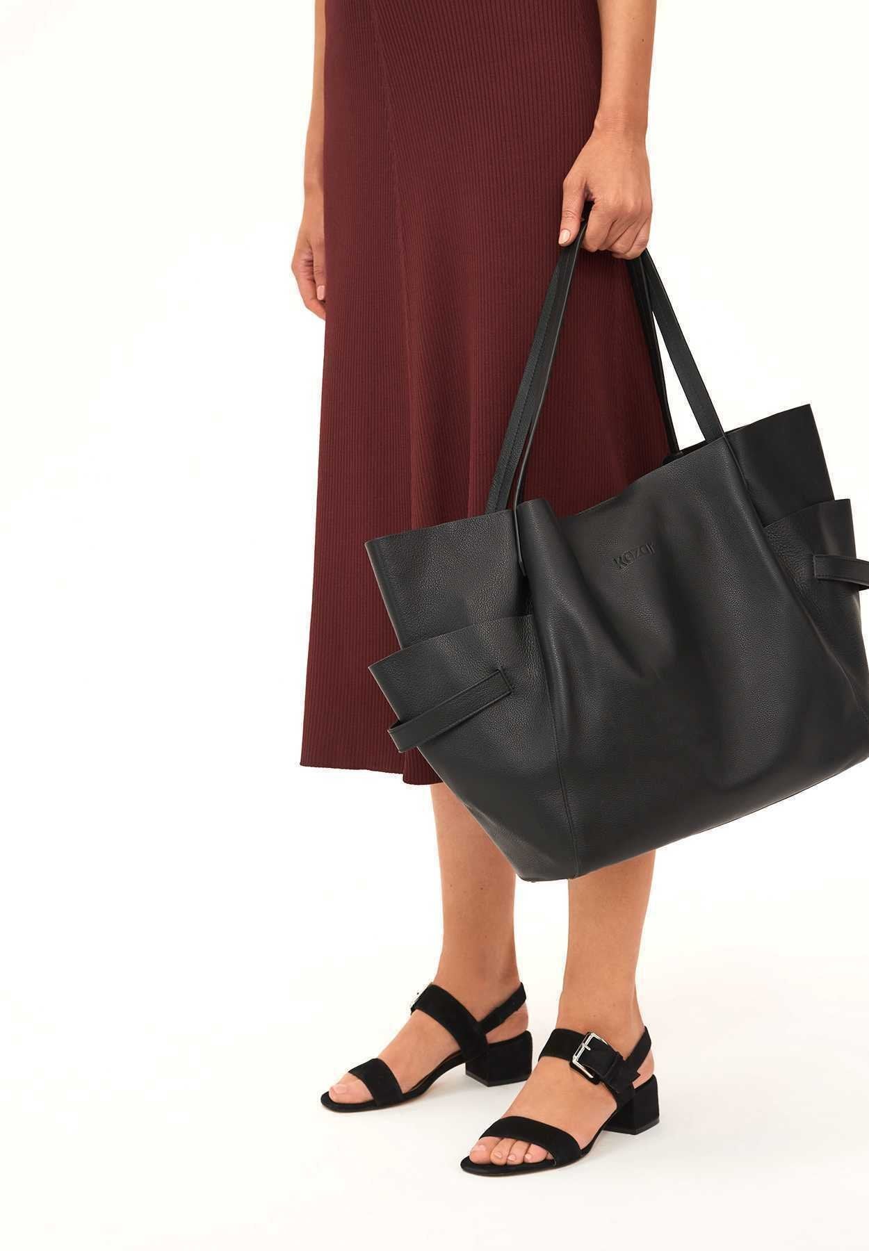 Kazar WITH ADJUSTABLE STRAP