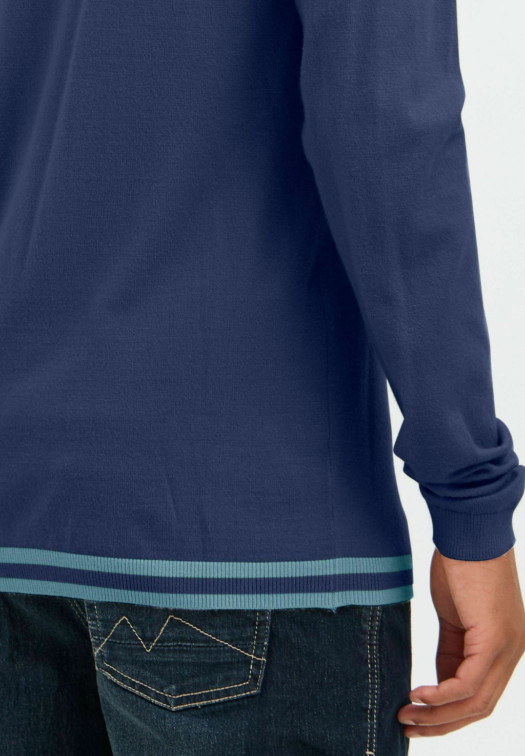 BHPULLOVER Media 6