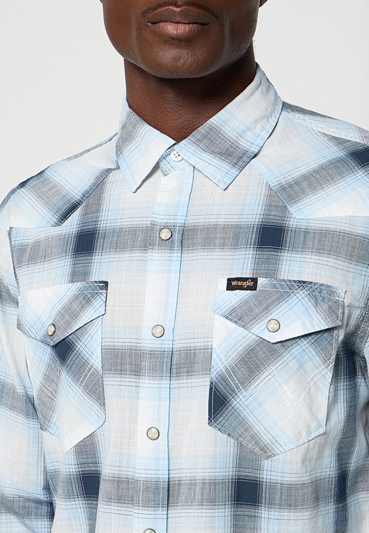 Wrangler WESTERN MODERN FIT