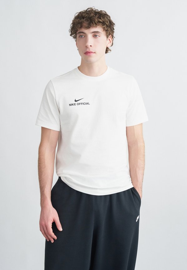 Nike Sportswear Print T-shirt - white