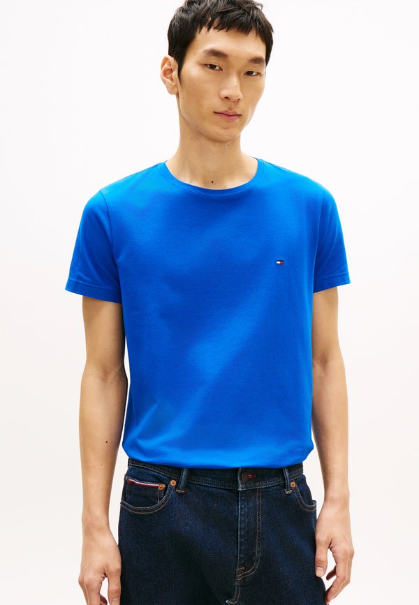 Tommy Hilfiger STRETCH SLIM FIT TEE - Basic T-shirt - regal blue