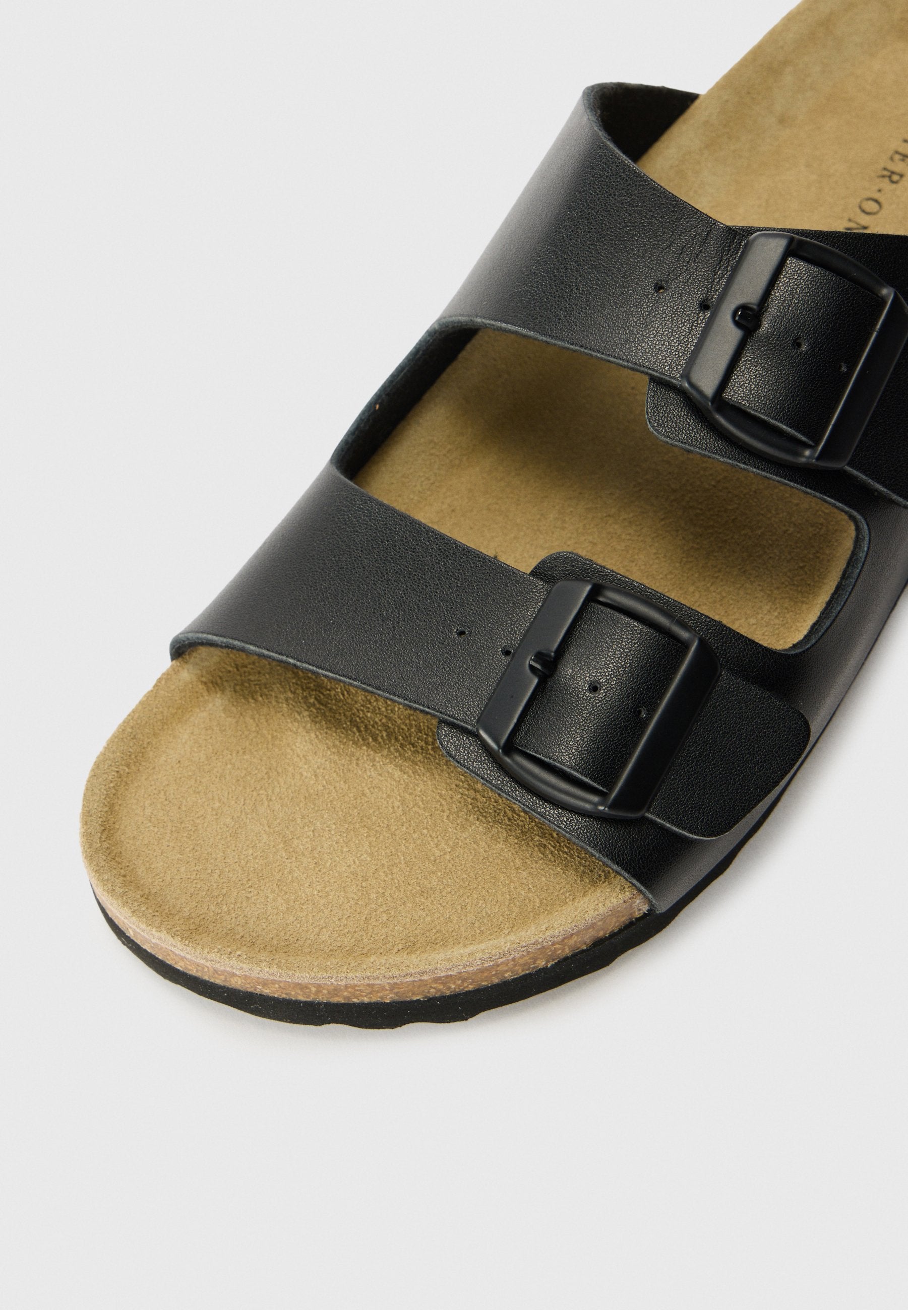 Pier One LEATHER UNISEX