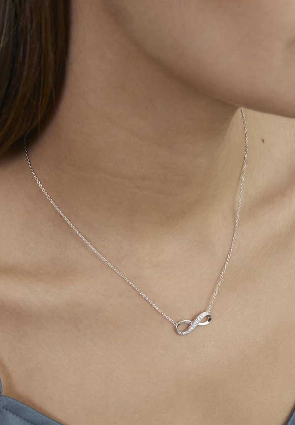 s.Oliver INFINITY - Necklace - silber