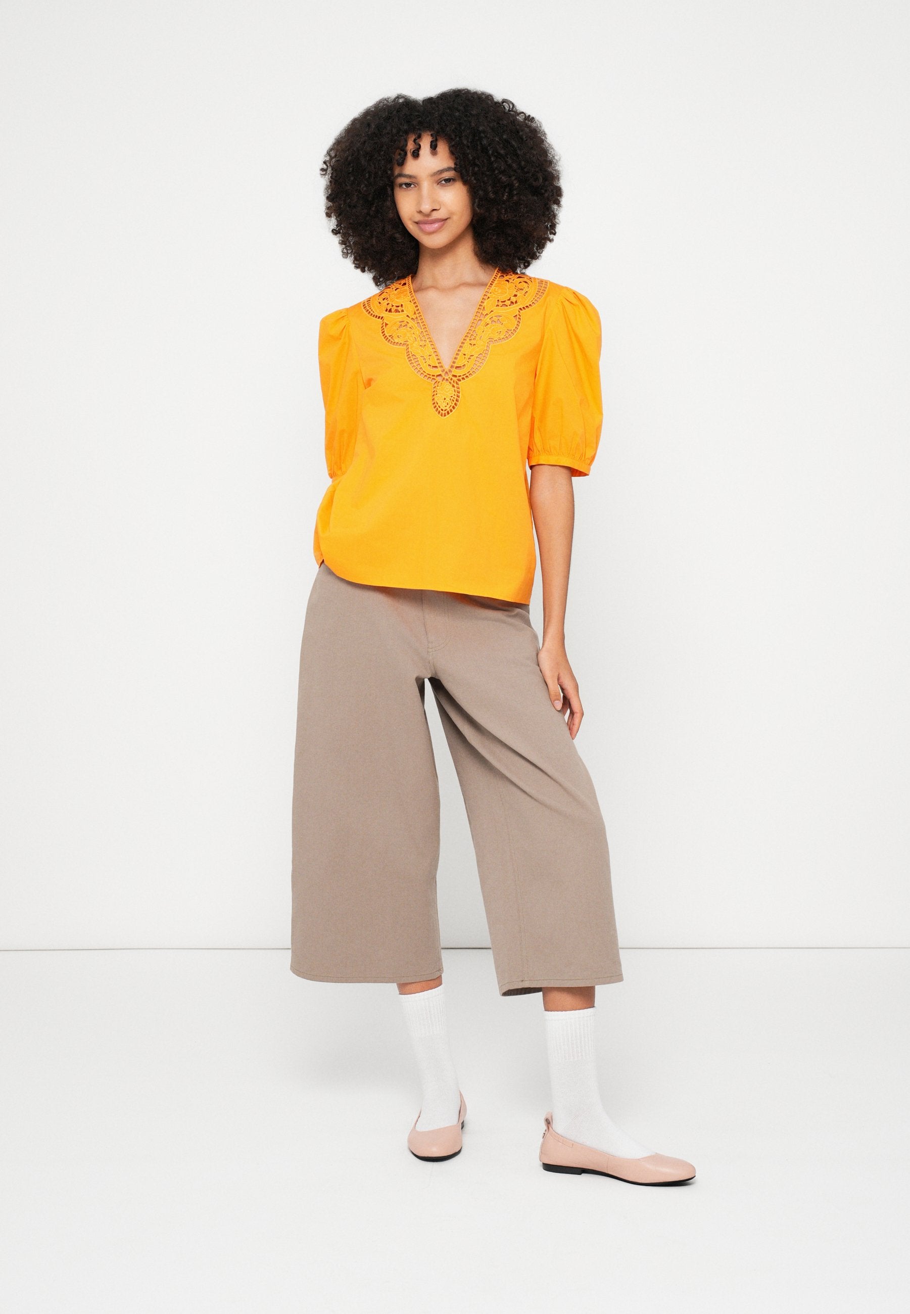 TWINSET