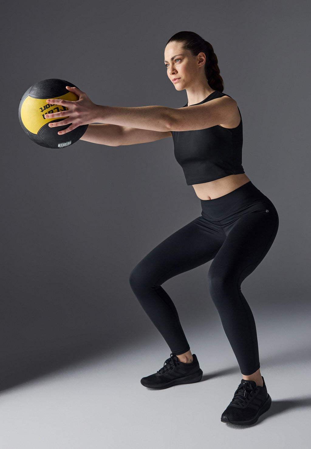 Even&Odd active CROPPED SPORTS VEST WITH BUILT-IN BRA PADDING