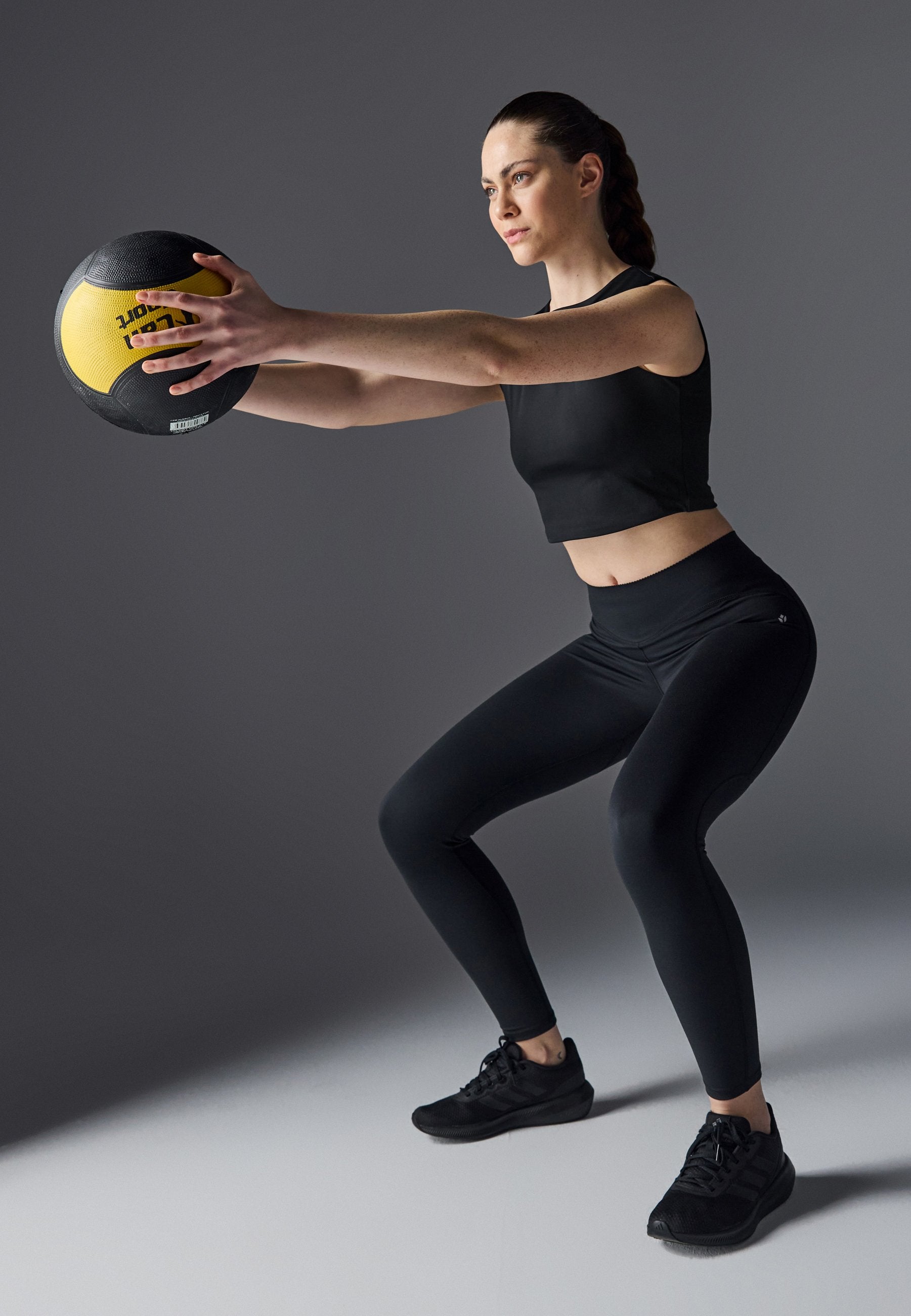 Even&Odd active CROPPED SPORTS VEST WITH BUILT-IN BRA PADDING