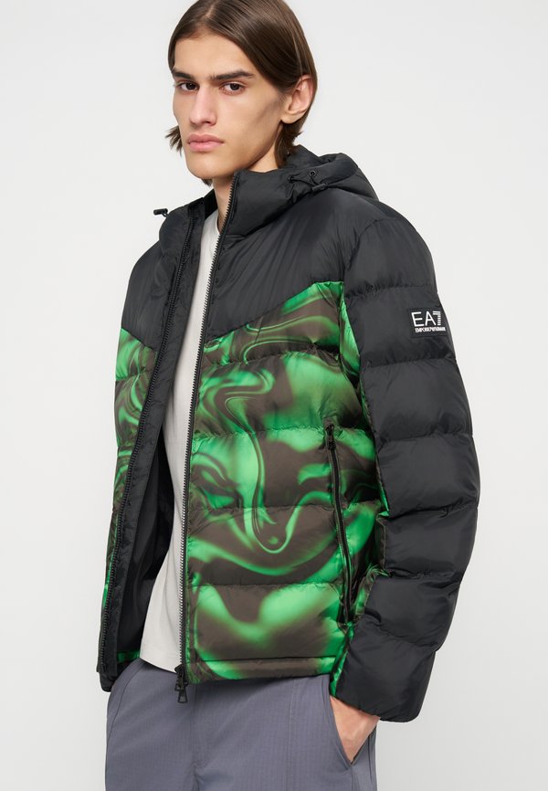 EA7 Emporio Armani