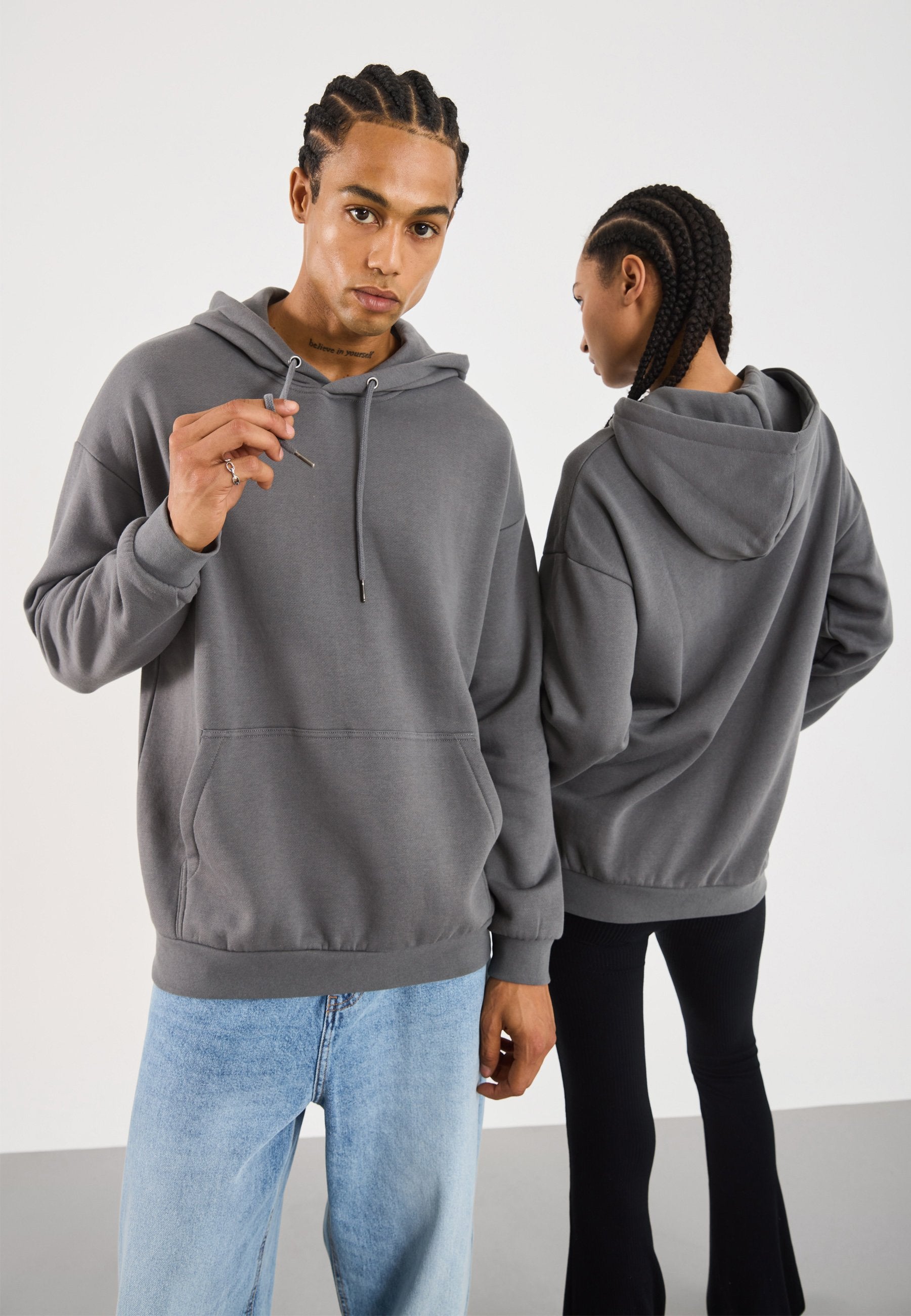 YOURTURN UNISEX RELAXED FIT HOODIE