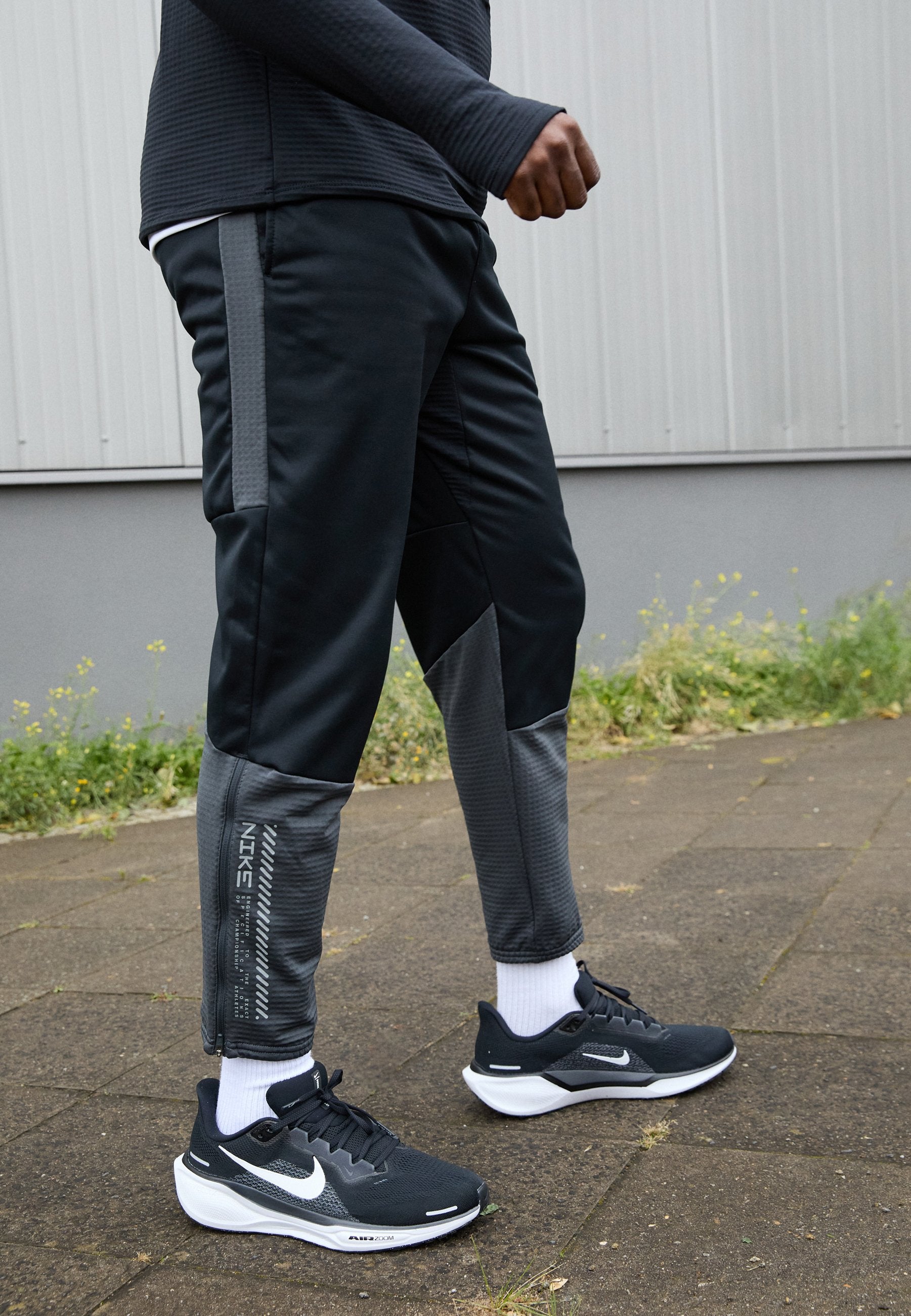 Nike Performance
