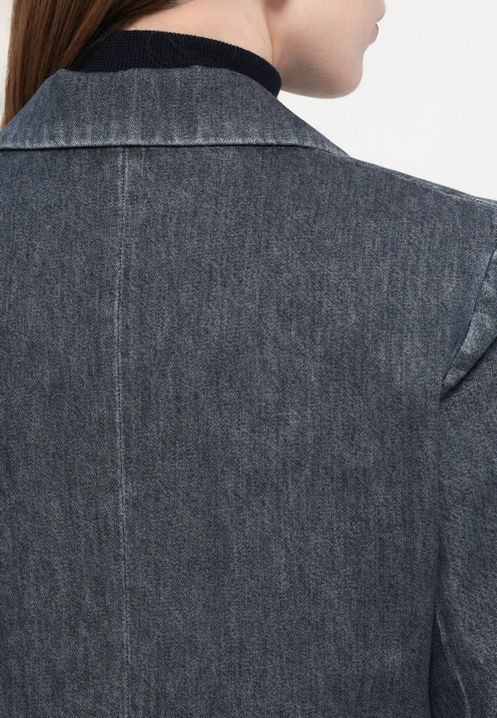 CLOSED SLIM FIT