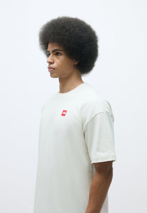 The North Face REDBOX TEE