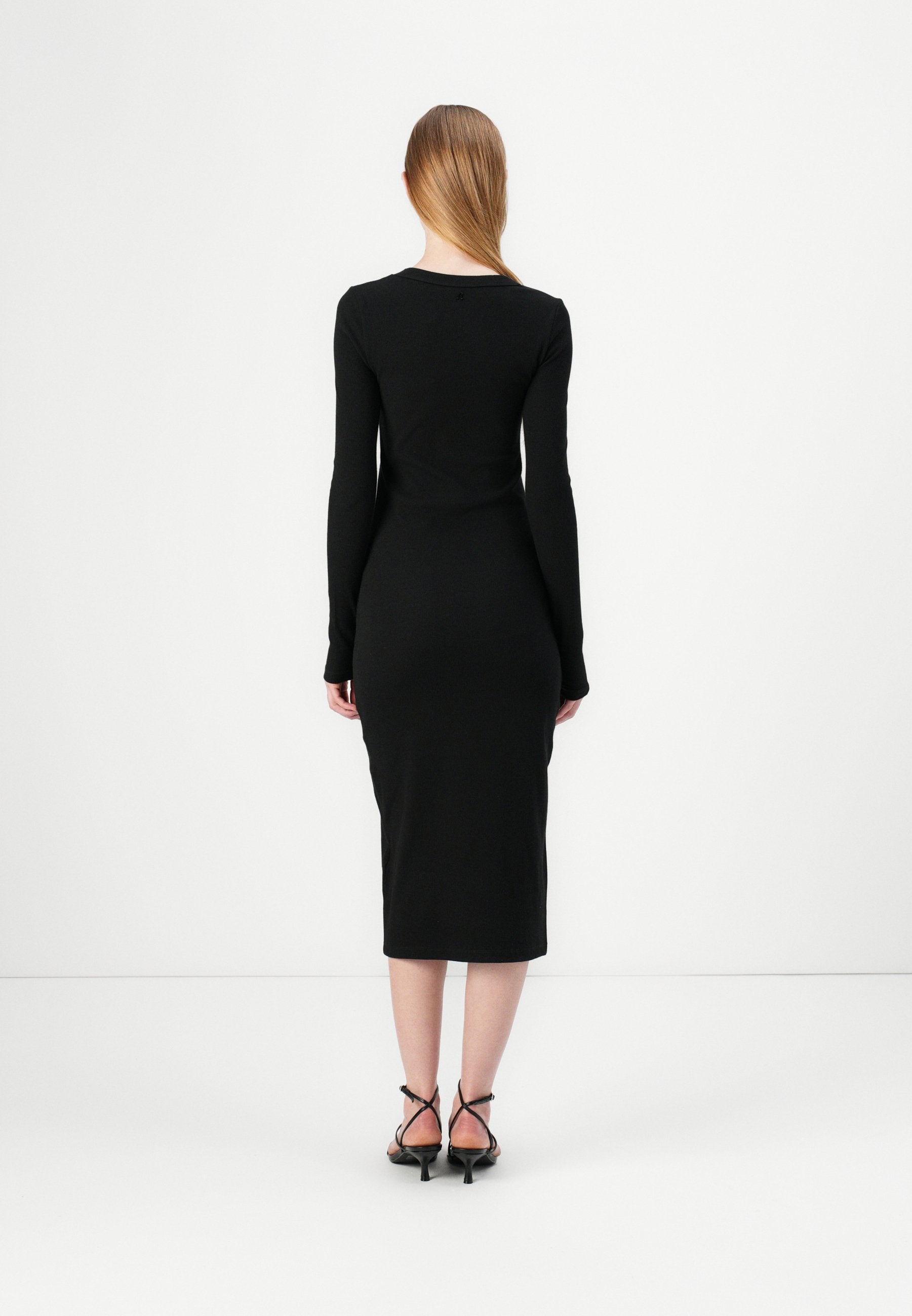 Replay DRESS