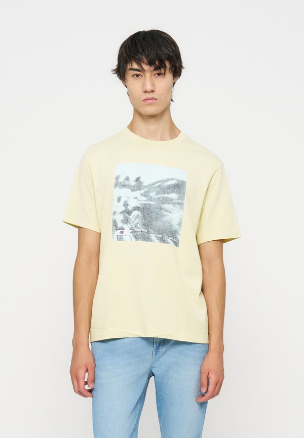 Calvin Klein Jeans
