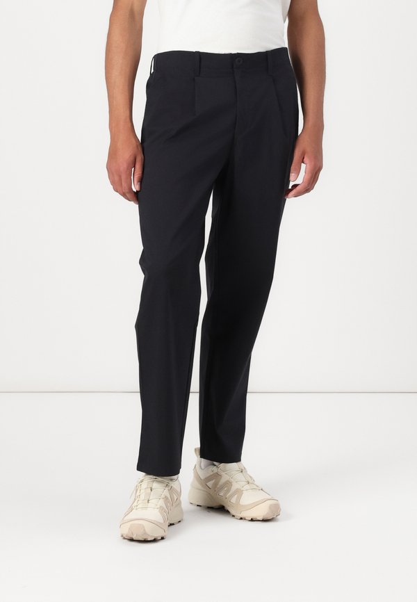 New Balance ATHLETICS RELAXED