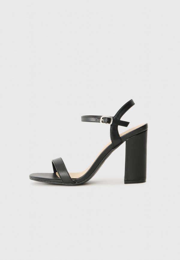 Koi Footwear