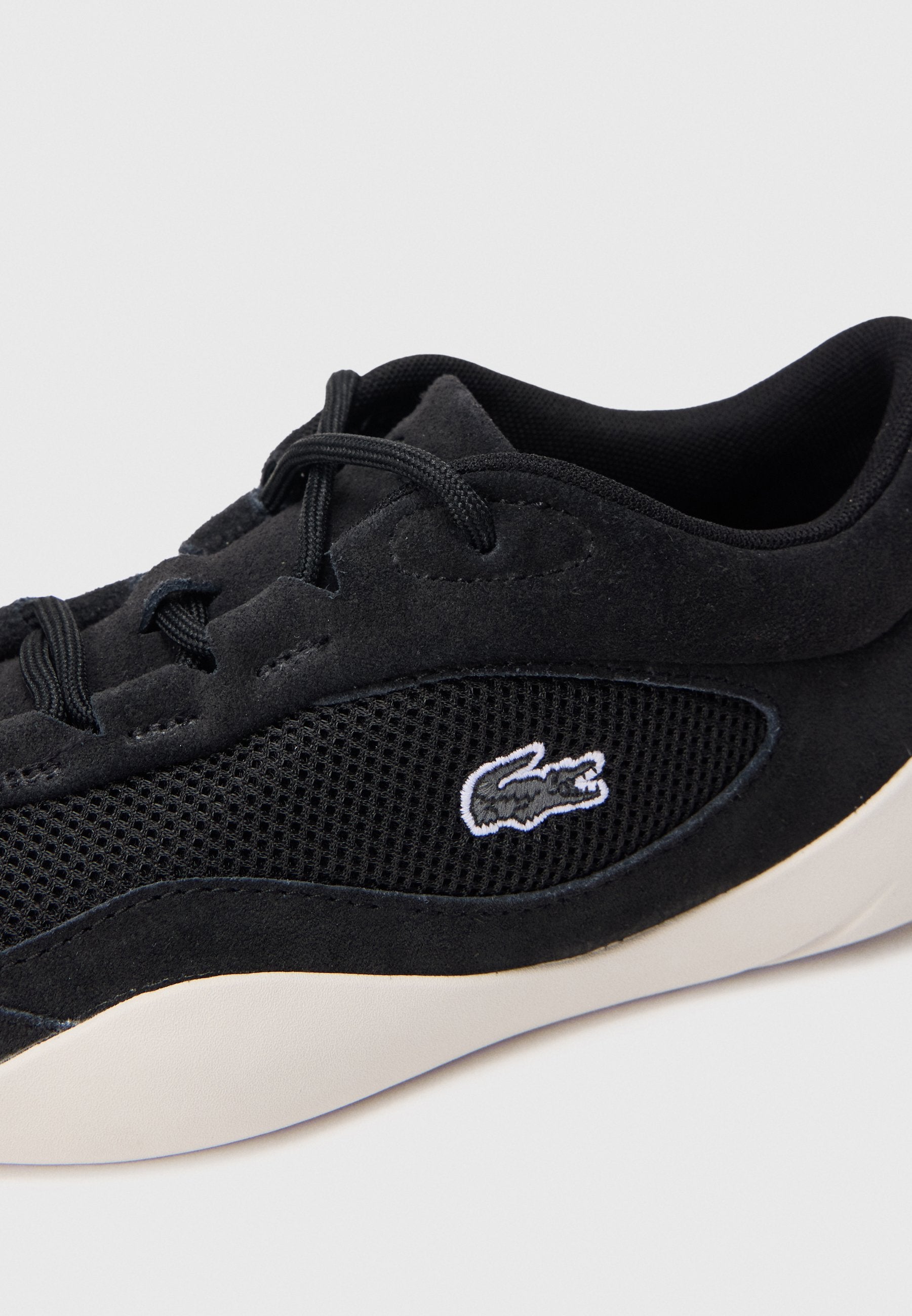 Lacoste NET LOW 225