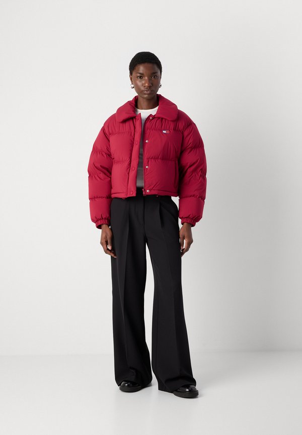 Tommy Jeans  BADGE COLLAR PUFFER