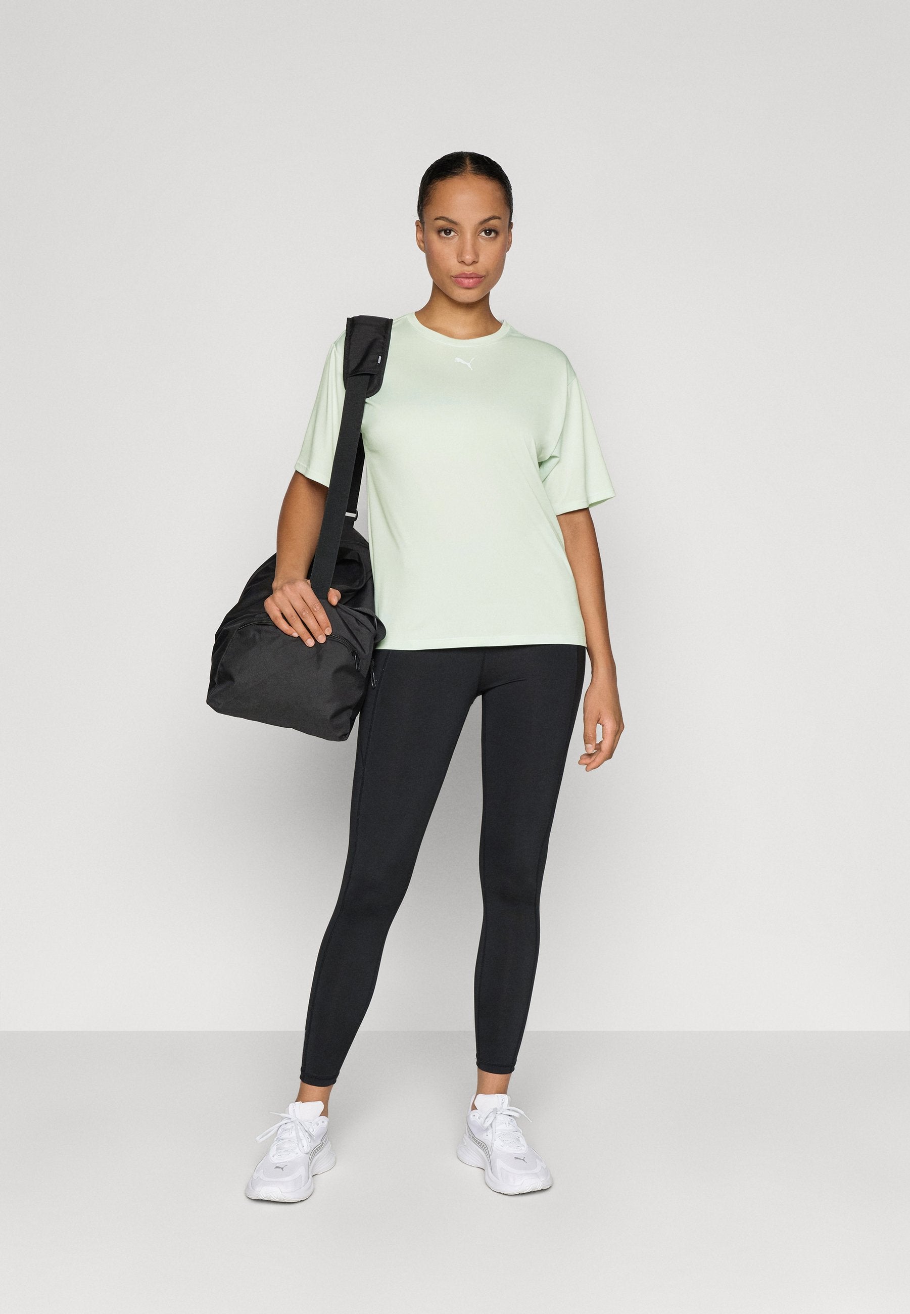 Puma TAD ESSENTIAL RELAXED TEE