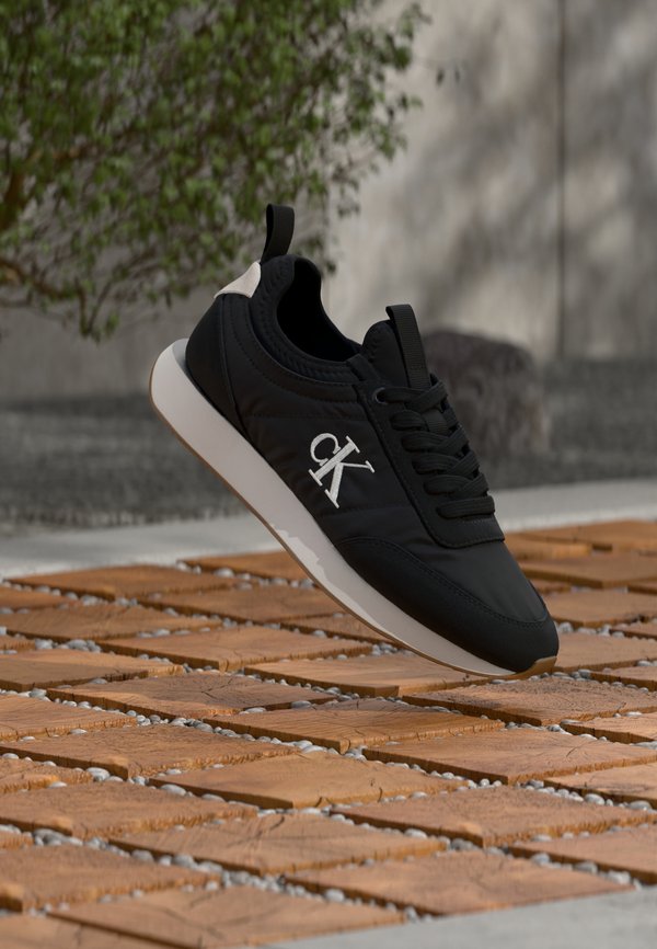 Calvin Klein RETRO RUNNER LACE UP