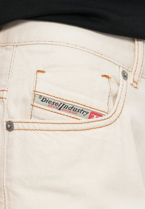 Diesel PANTALONI