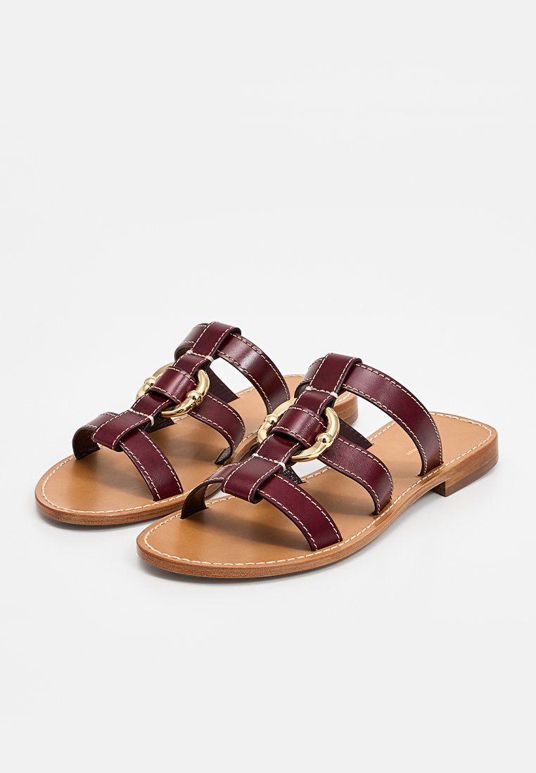 Claudie Pierlot AGNES