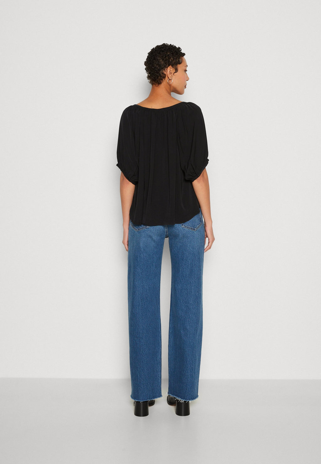 Abercrombie & Fitch CHASE EASY BUTTON THRU