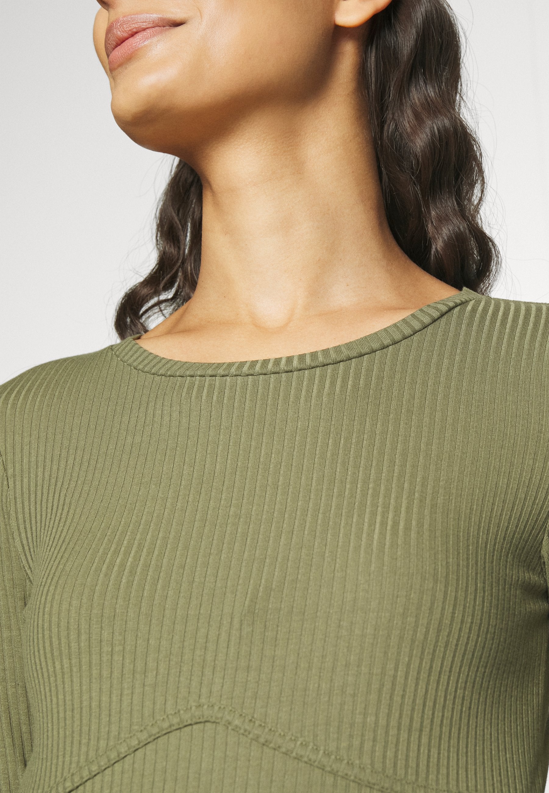 MAMALICIOUS MLGINNIA MIDI DRESS