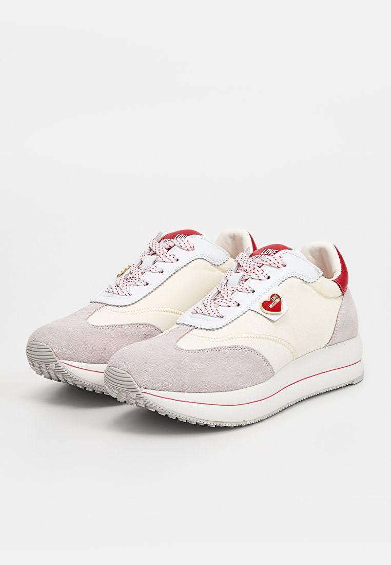 Love Moschino RUN40