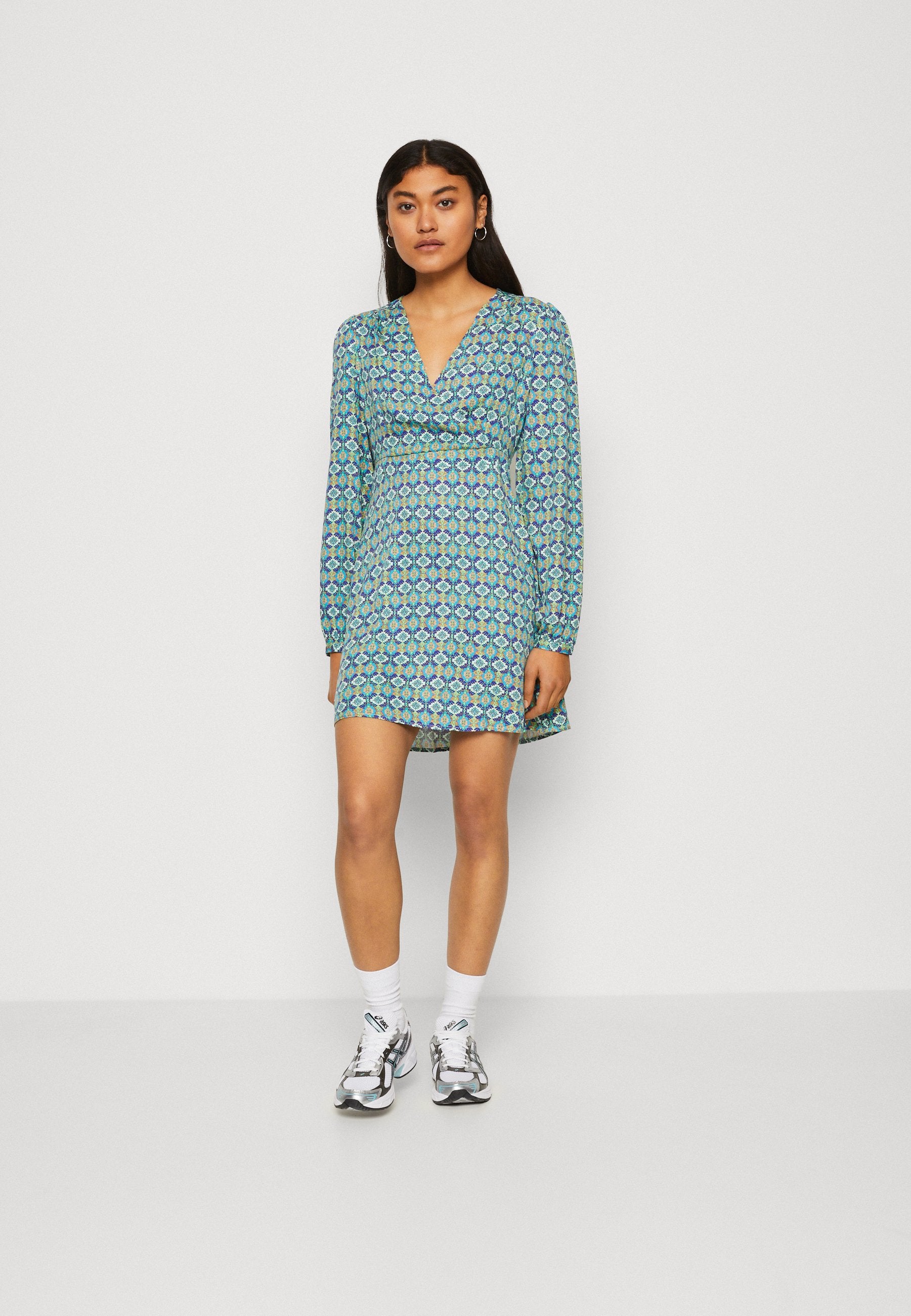 ONLALMA LIFE RILEY DRESS Media 3