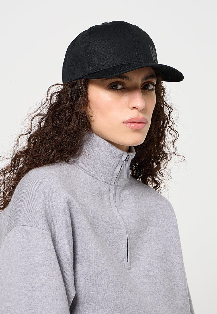 UNISEX Media 3