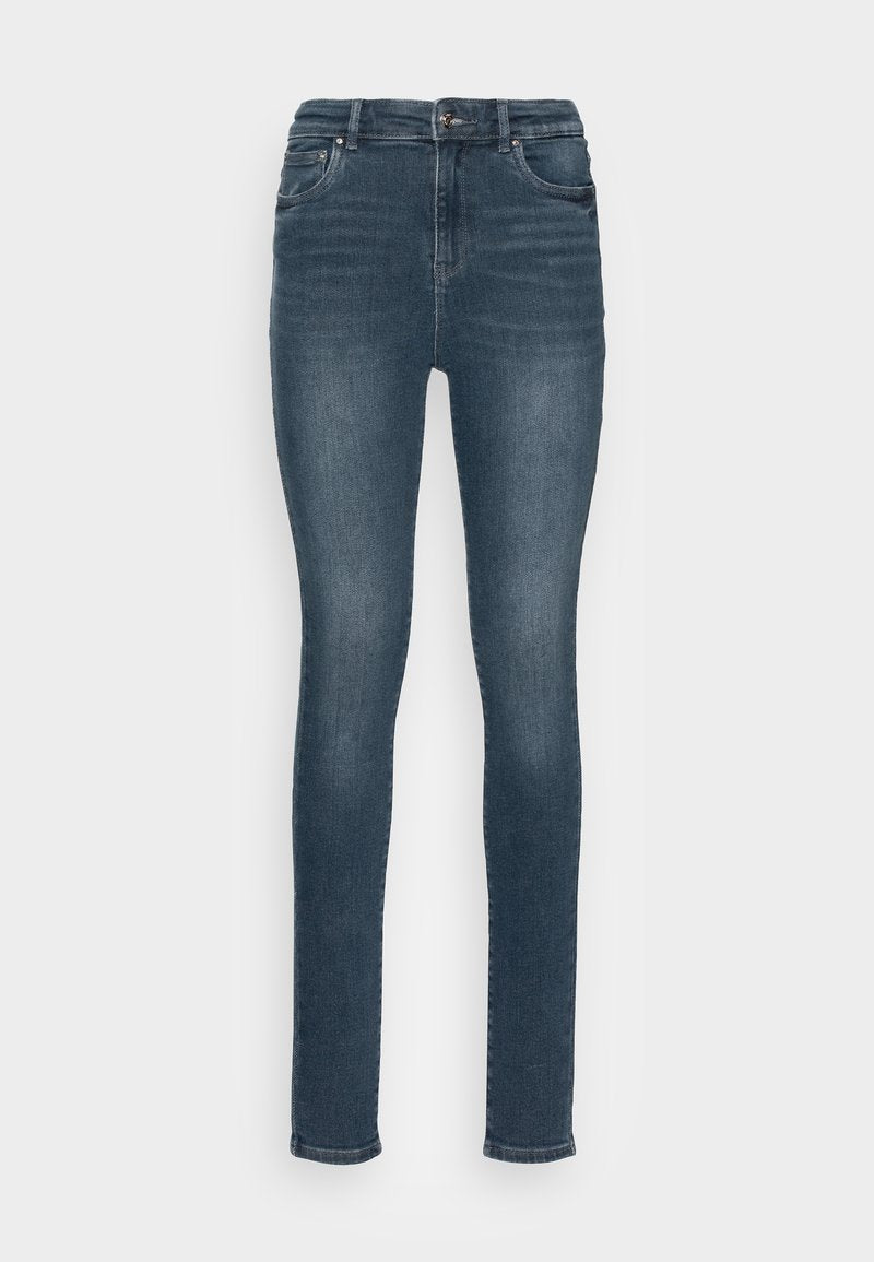 Schmale Jeans aus dunkelblauem Denim. Mit einem hohen Bund, Vordertaschen und einer glatten Textur. Klassisches Fünf-Taschen-Design mit dezentem Verblassen.