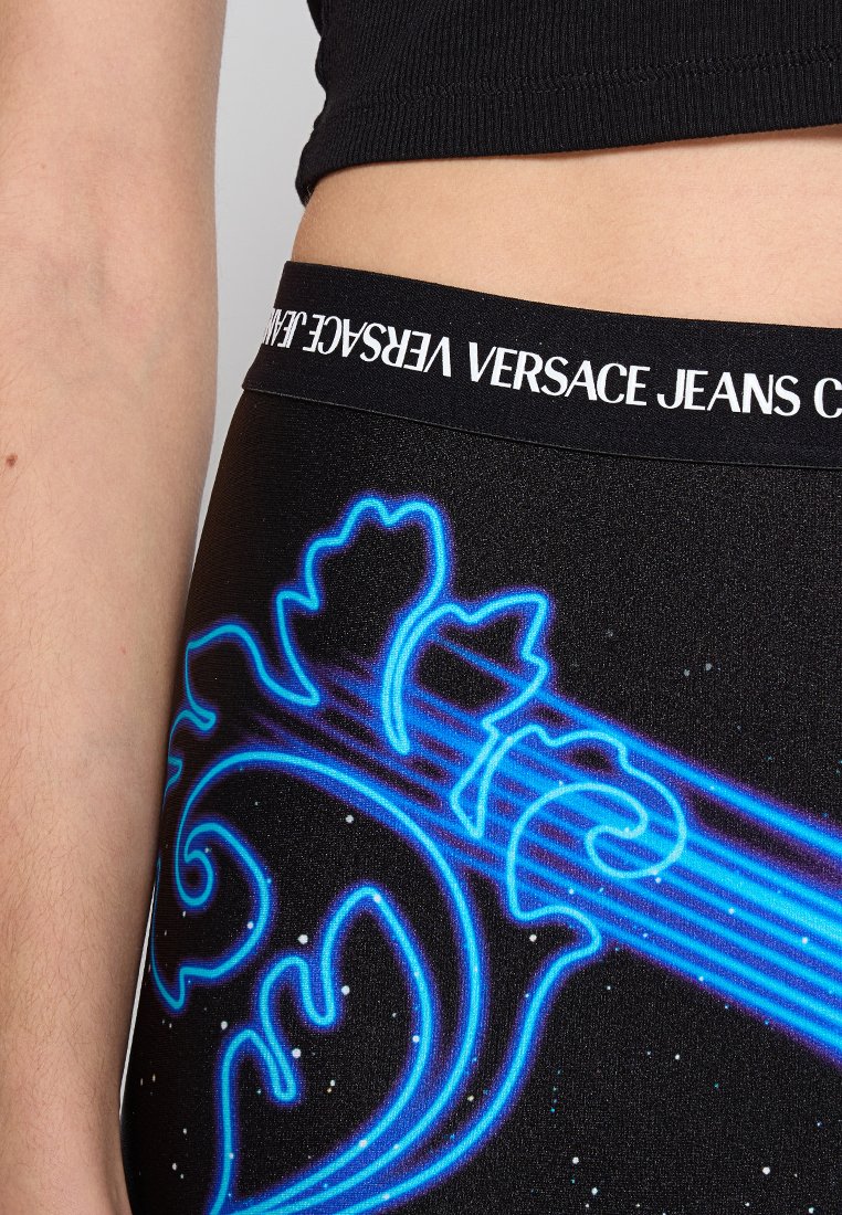 Versace Jeans Couture