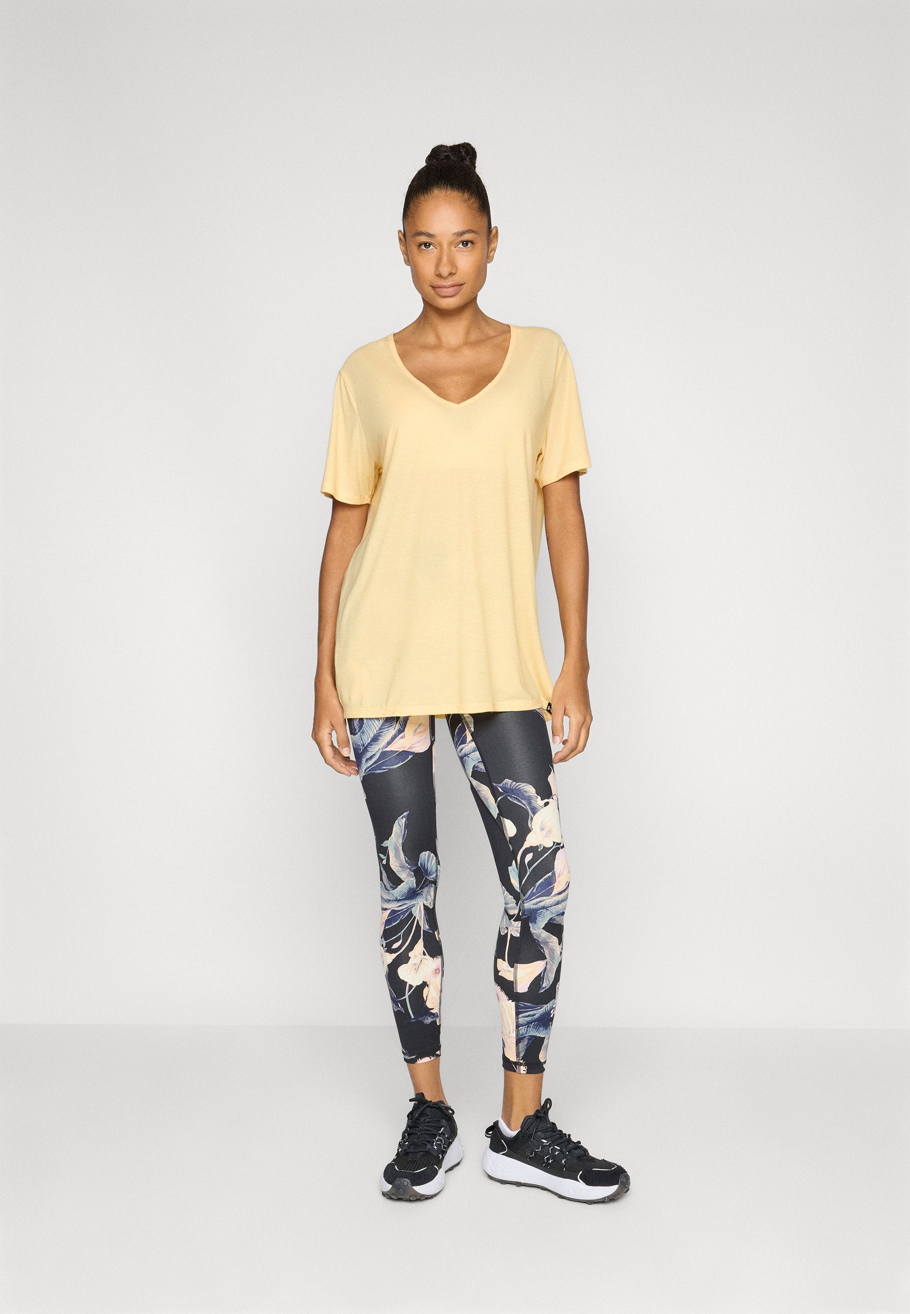 Under Armour COMPLETER