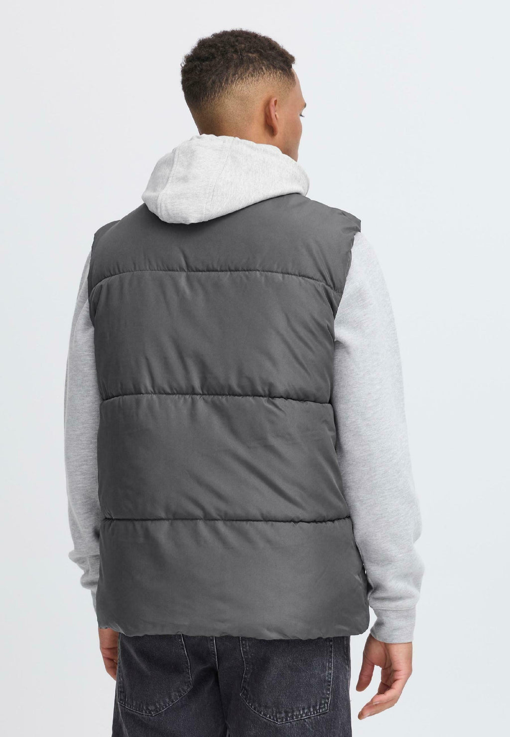 BHELWIN HOODED Media 4