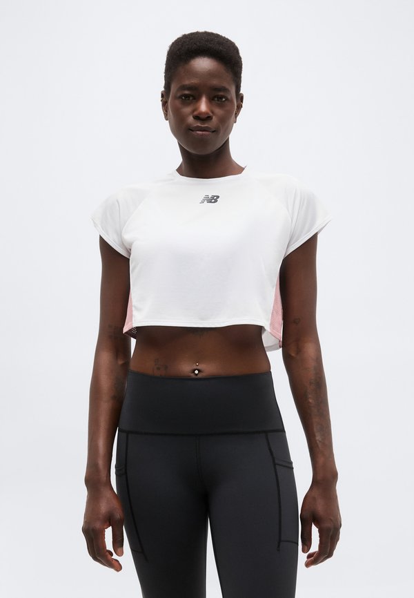 New Balance FAST DAYS - Sports T-shirt - white