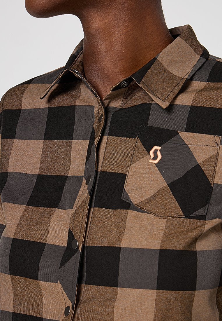 REGULAR FIT Media 3