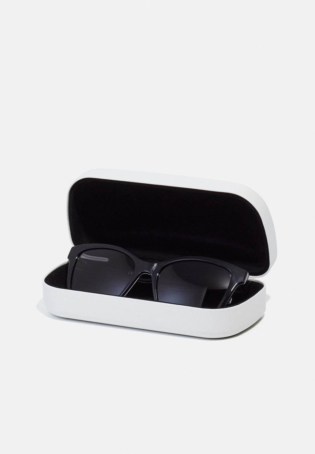 Calvin Klein Jeans Sonnenbrille Media 4