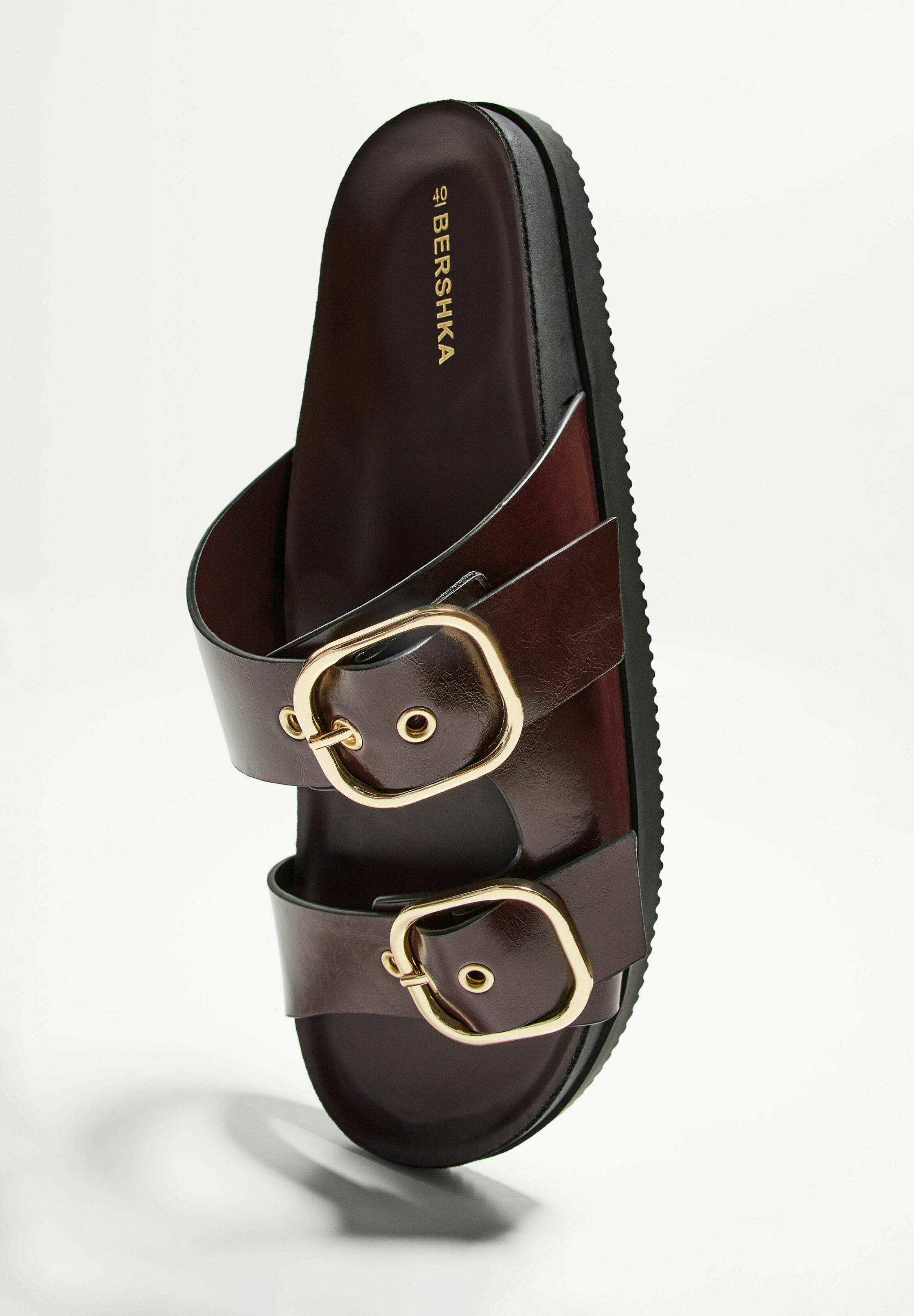 Bershka FLAT WITH BUCKLES