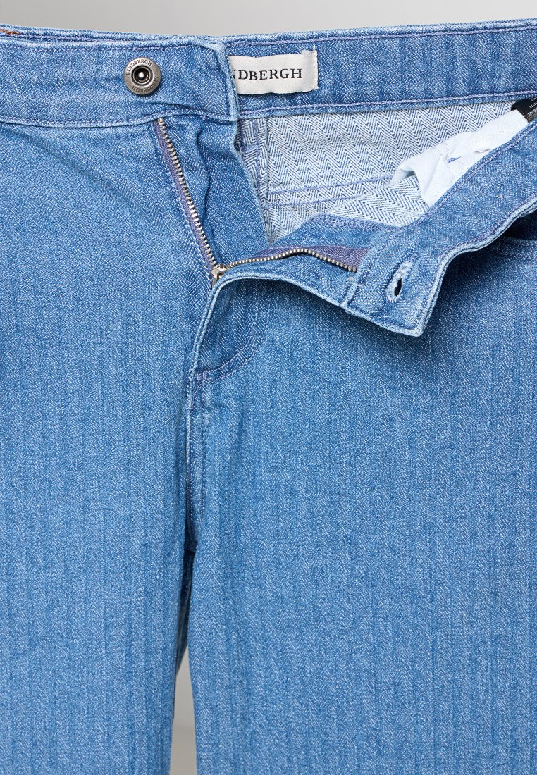 Lindbergh Loose Jeans Media 6