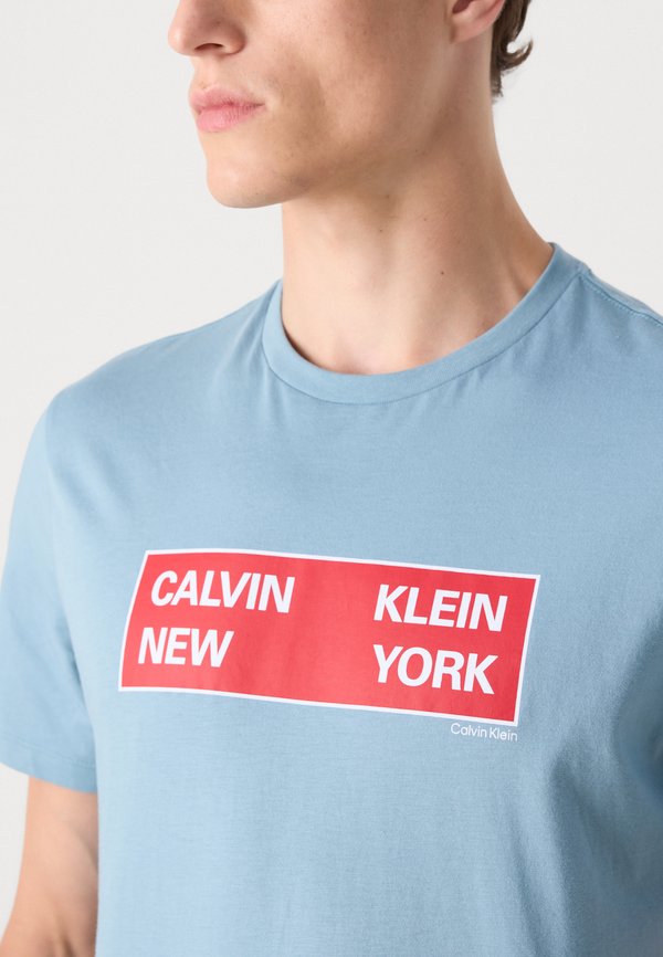 Calvin Klein Jeans BOX GRAPHIC TEE