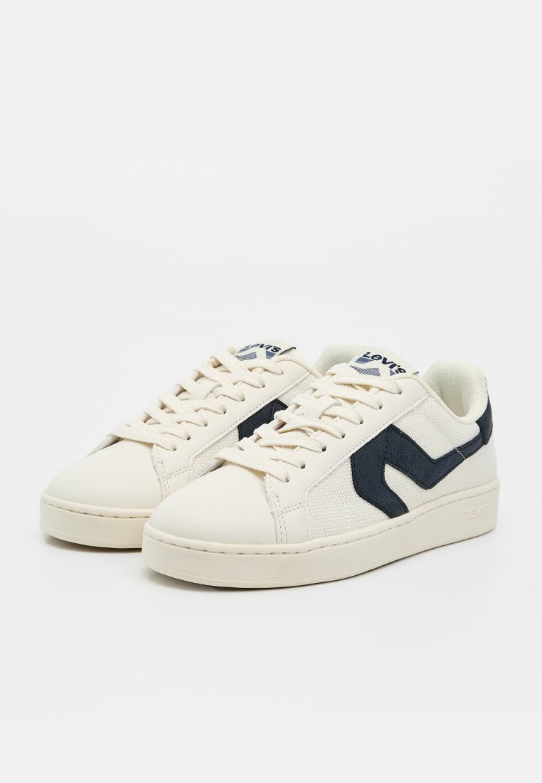 Levi's® SWIFT SR