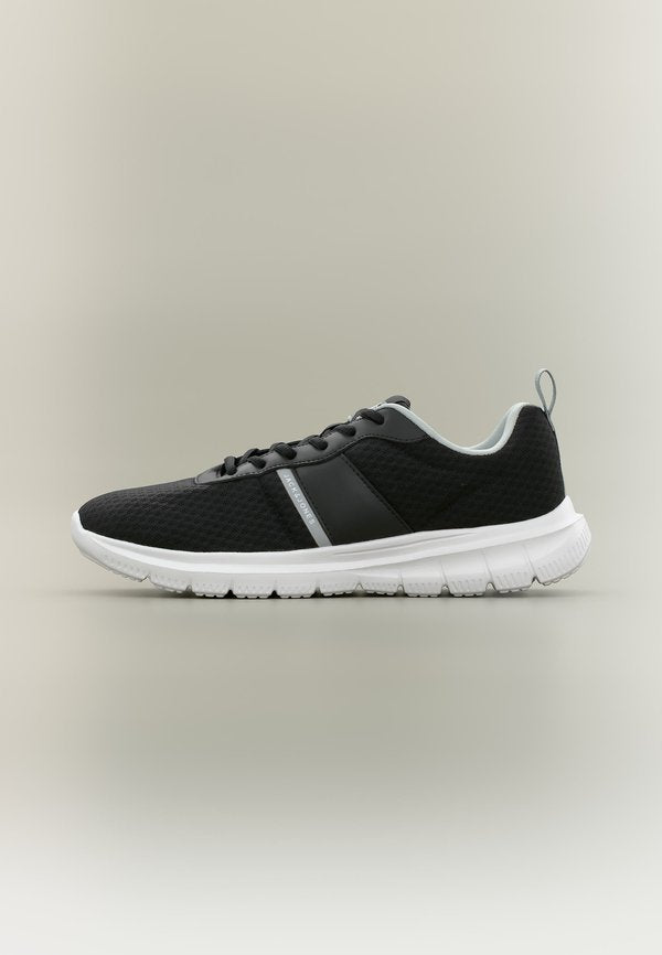 Jack & Jones JFWTAYLOR - Trainers - black