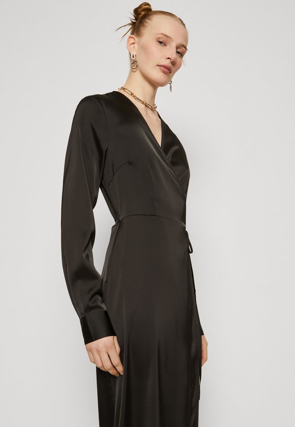 YAS Tall YASPELLA WRAP MIDI DRESS