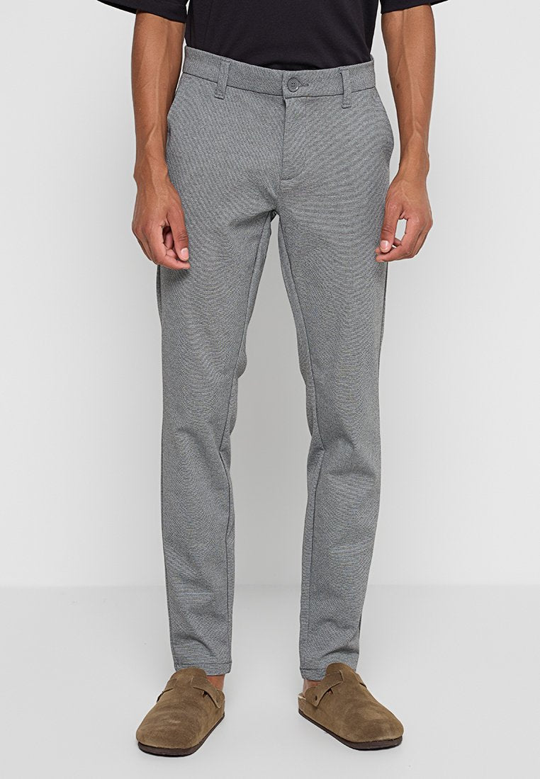 ONSTHOR SLIM FIT Media 1