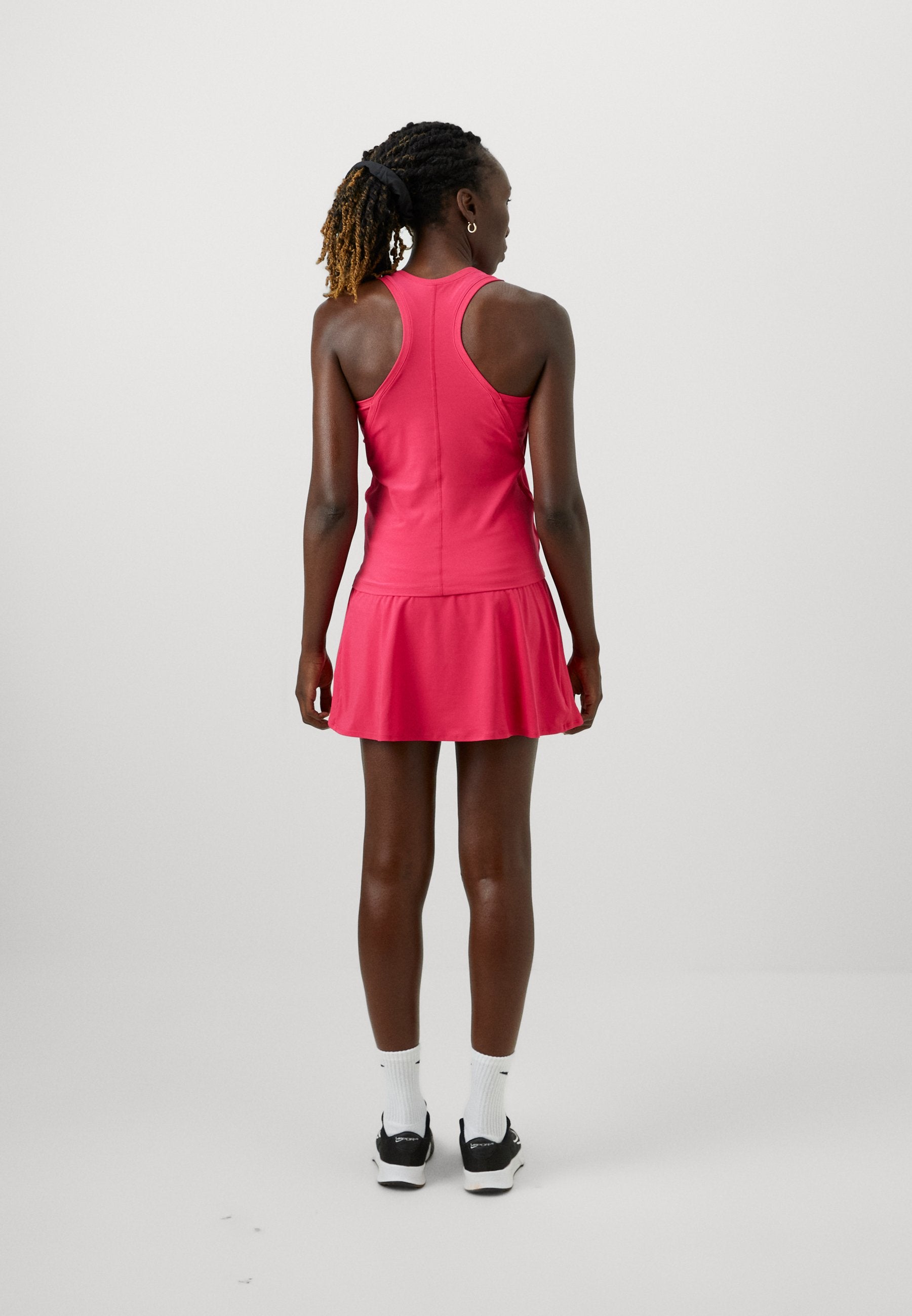 Nike Performance