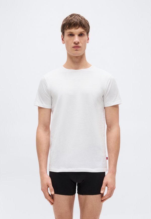 Levi's® MEN SOLID CREW 3 PACK - Undershirt - white