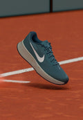 Nike Performance VAPOR LITE CLAY - Clay court tennis shoes - smokey blue/white/light bone/new slate