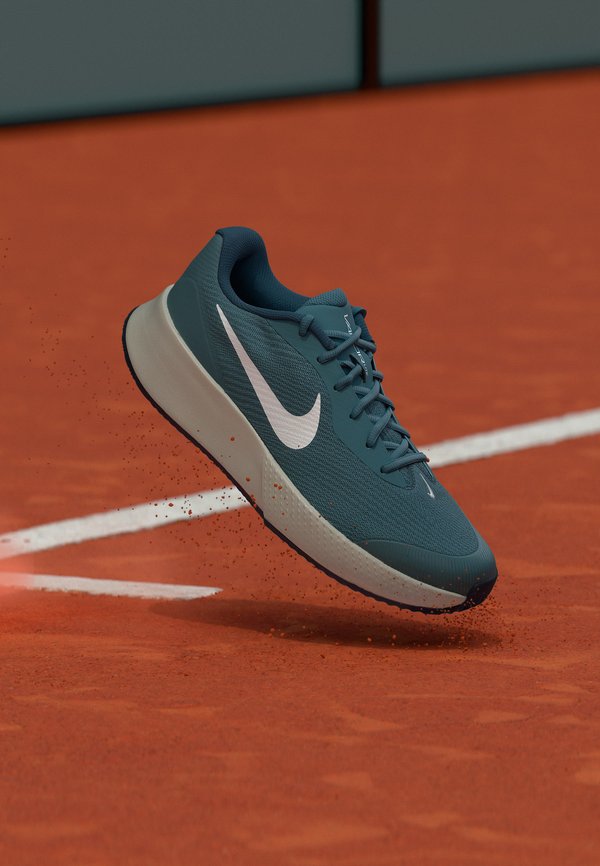 Nike Performance VAPOR LITE CLAY - Clay court tennis shoes - smokey blue/white/light bone/new slate