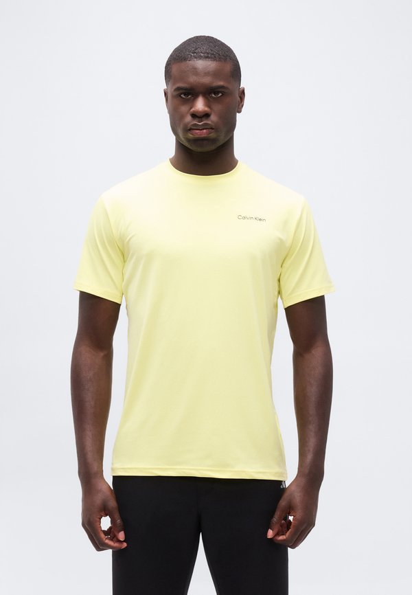 Calvin Klein Golf NEWPORT - Basic T-shirt - lemon